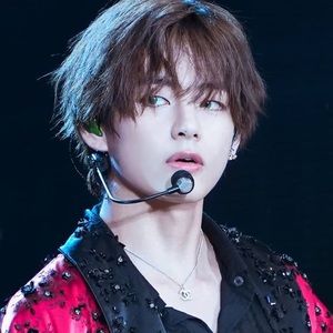 Meet your Posher, Veronica